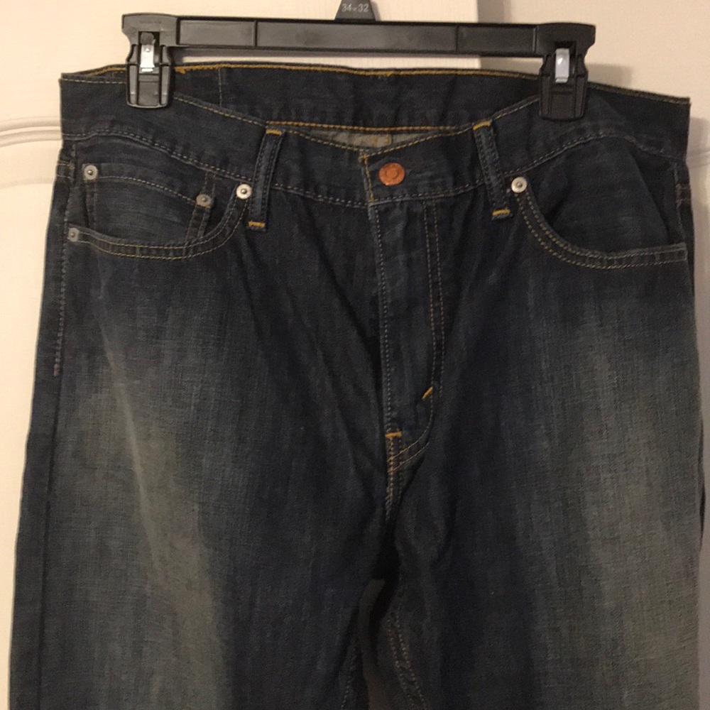 Men’s Levi jeans size 34 x 34